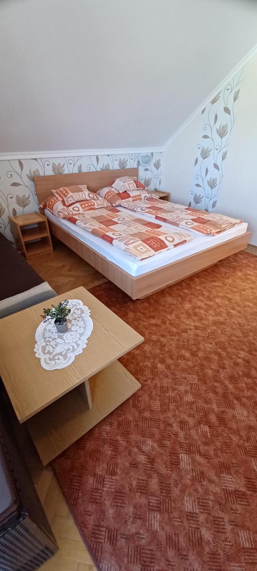 Nati Es Bea Vendeghaz Lägenhet Hajdúszoboszló Exteriör bild